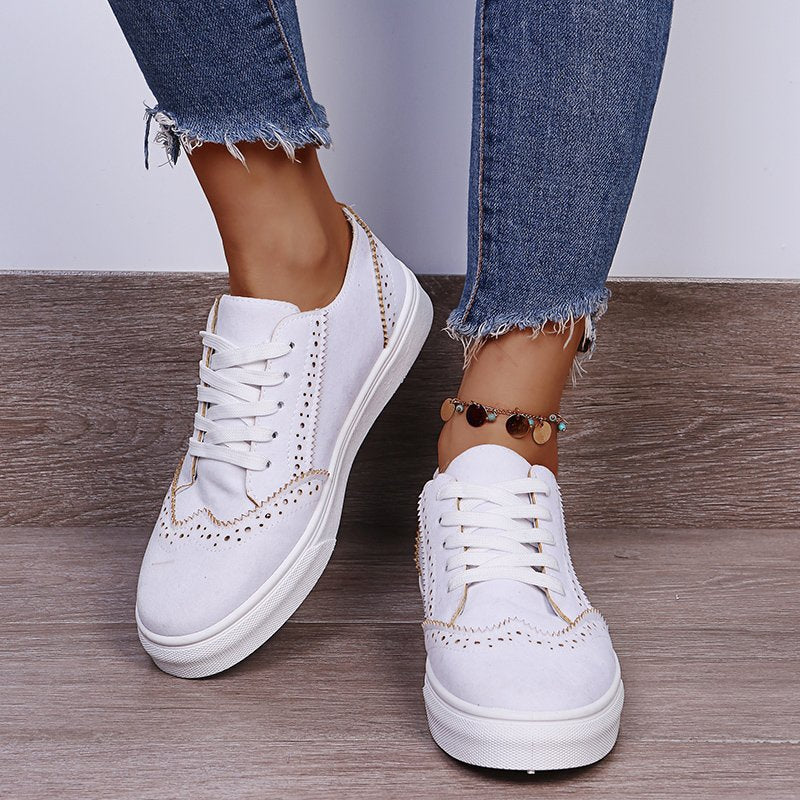 Lage Dames Vetersneakers – Modieus en Comfortabel